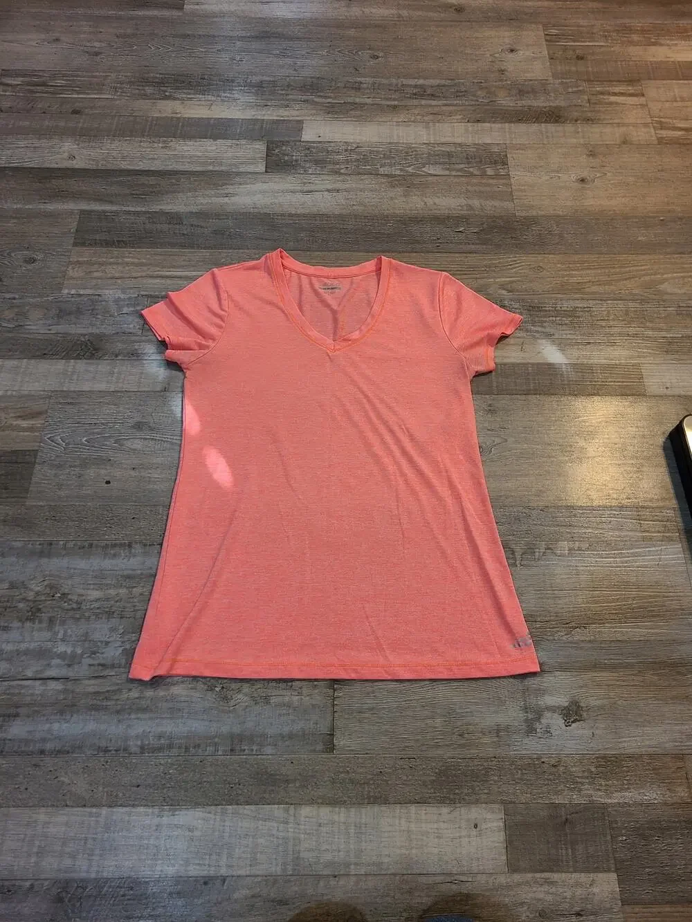 bcg tru wick, t-shirt, size M.